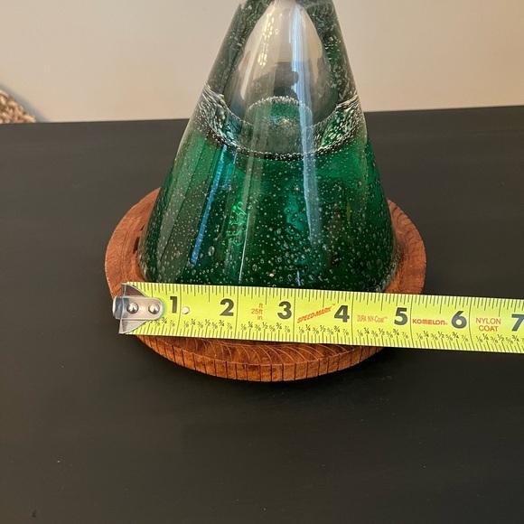 Hand Blown Green Glass Control Bubbles Oil‎ Lamp - Picture 9 of 9